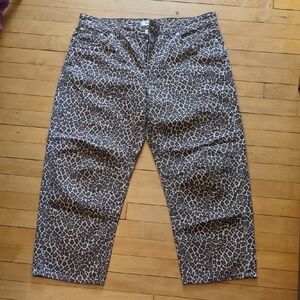 Madewell Leopard Print Barrel Leg Jeans